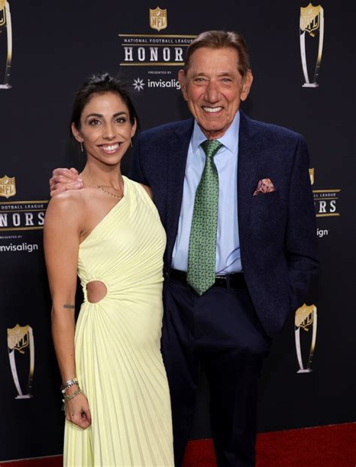 Unveiling The Enigmatic "Who Is Joe Namath's Current Wife?"